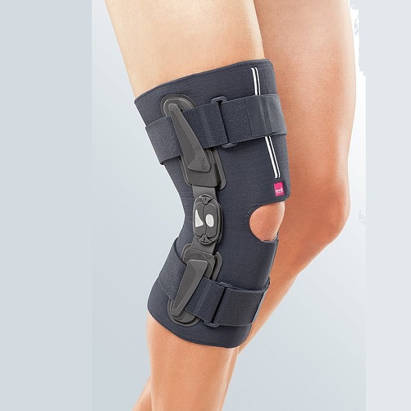 Genouillère ligamentaire avec limitation flexion/extension STABIMED